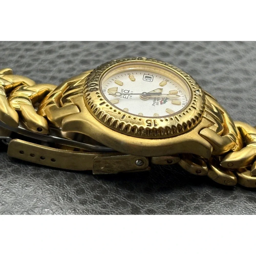 ESQ Esquire Swiss Gold Tone Diver Watch 200M Professional 7